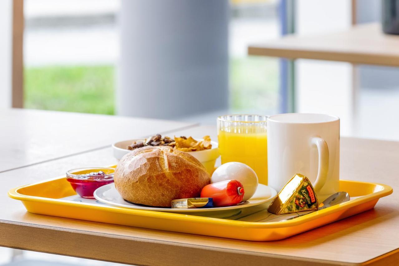Creo Hotel Dessau Екстер'єр фото
